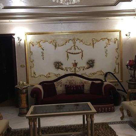 Royal Pyramids Palace Residence Le Caire Extérieur photo