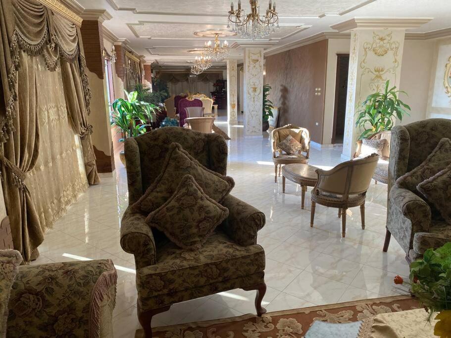 Royal Pyramids Palace Residence Le Caire Extérieur photo