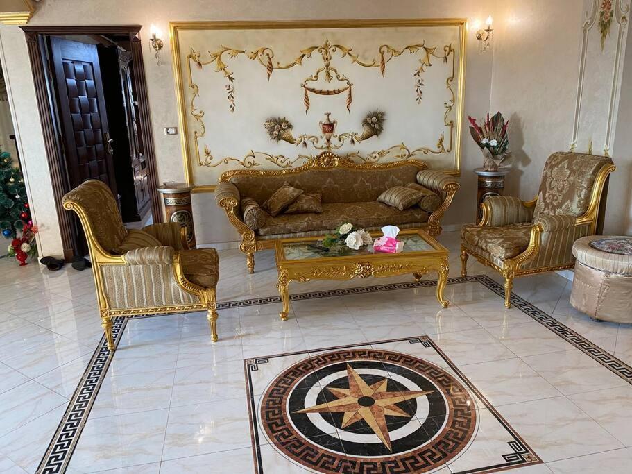 Royal Pyramids Palace Residence Le Caire Extérieur photo
