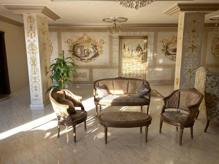 Royal Pyramids Palace Residence Le Caire Extérieur photo
