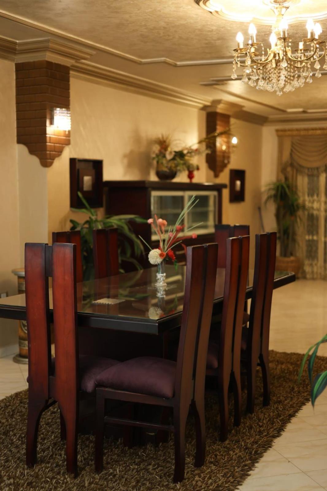 Royal Pyramids Palace Residence Le Caire Extérieur photo